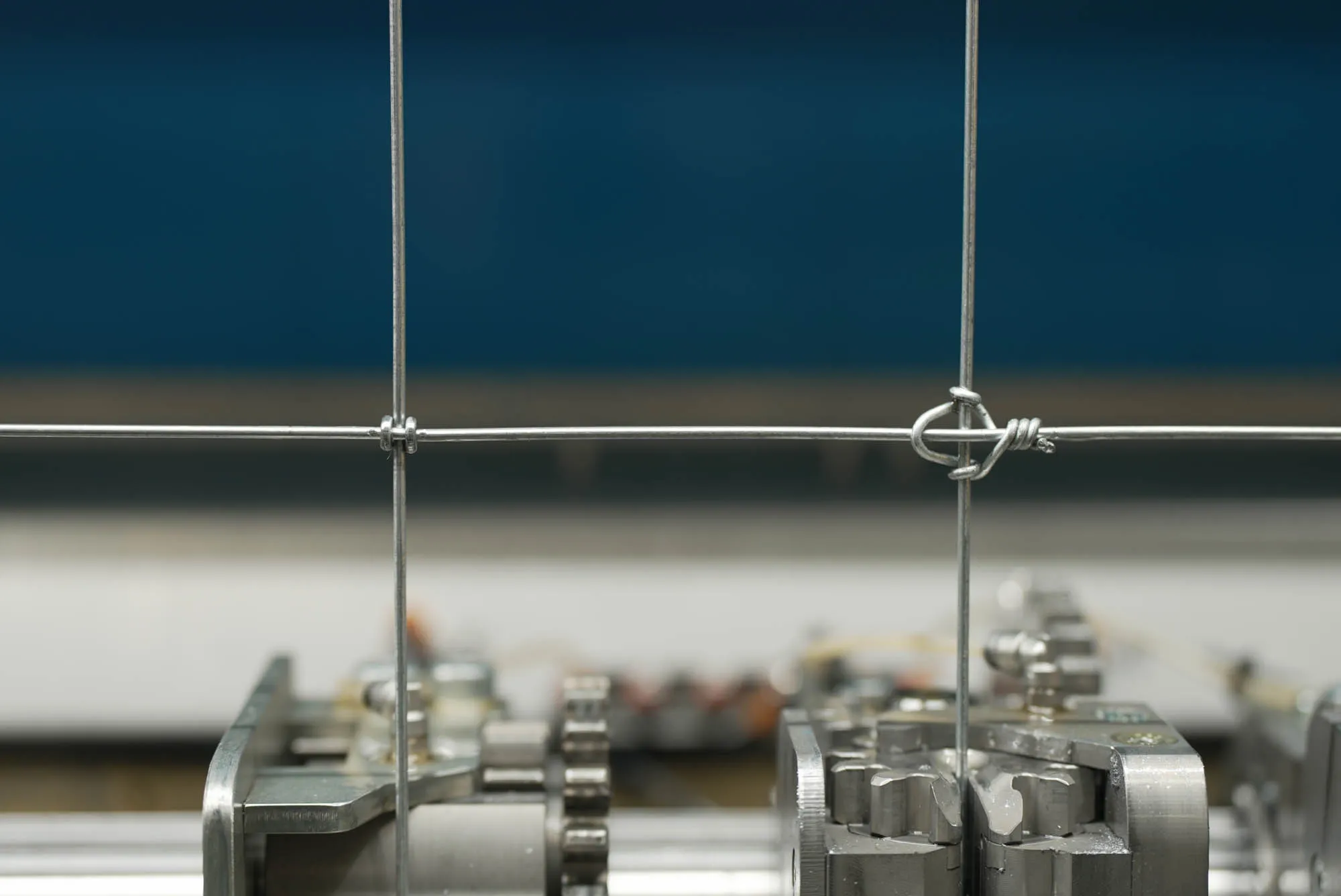 FLM Fence Lokk Machine full view